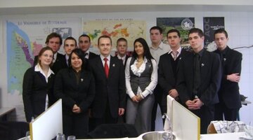 2010-visite-du-parrain-d-biraud-a-etiolles